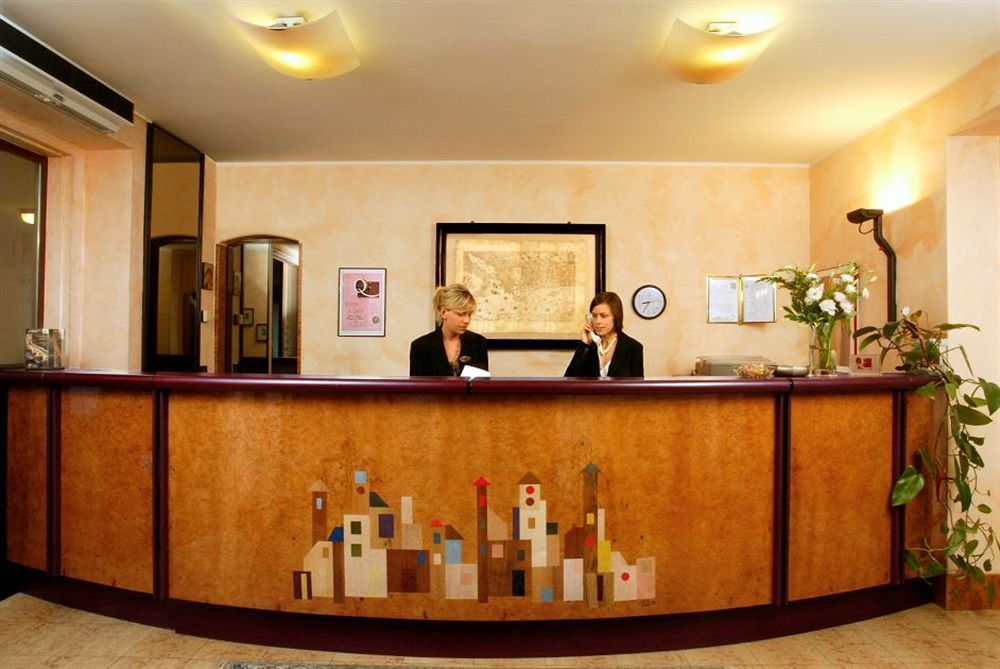ורונה Corte Ongaro Hotel מראה חיצוני תמונה